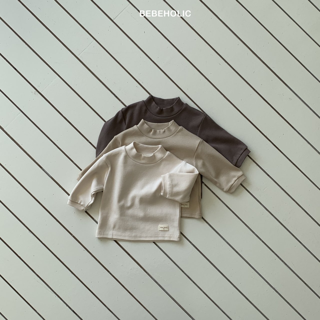 bebe基本款高領上衣