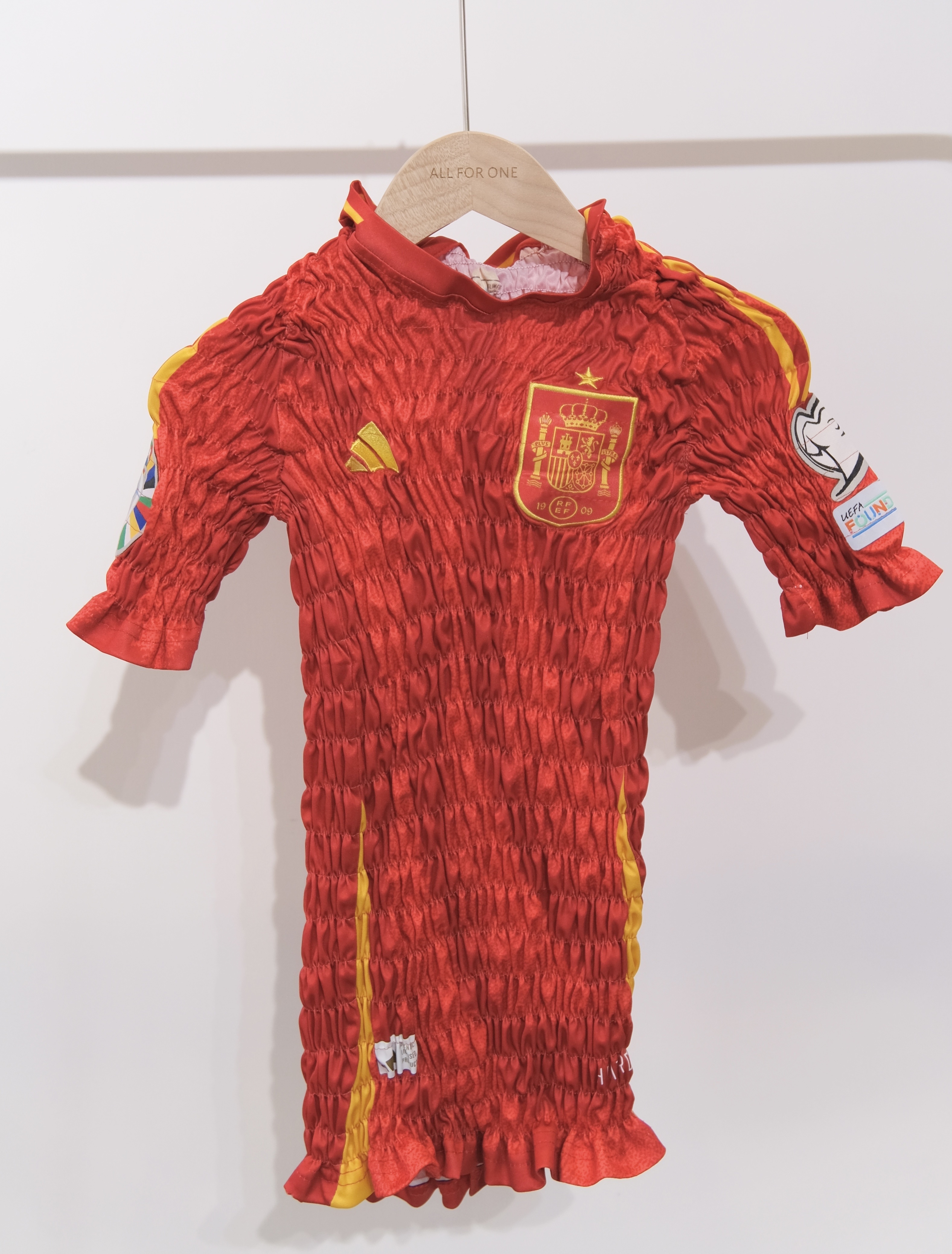 Thai remade no.1 ( red)