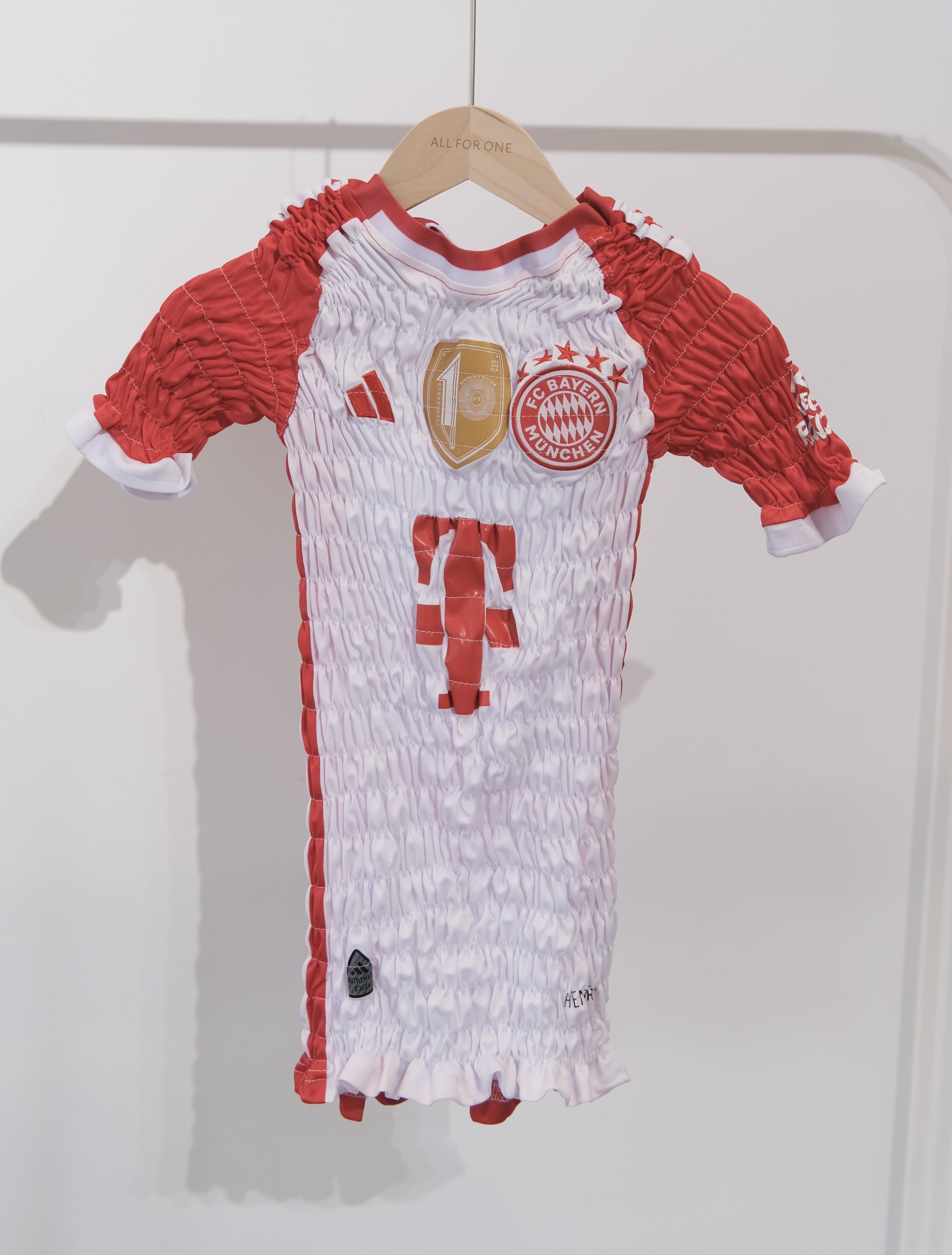 Thai Remade No.5 (white x red)