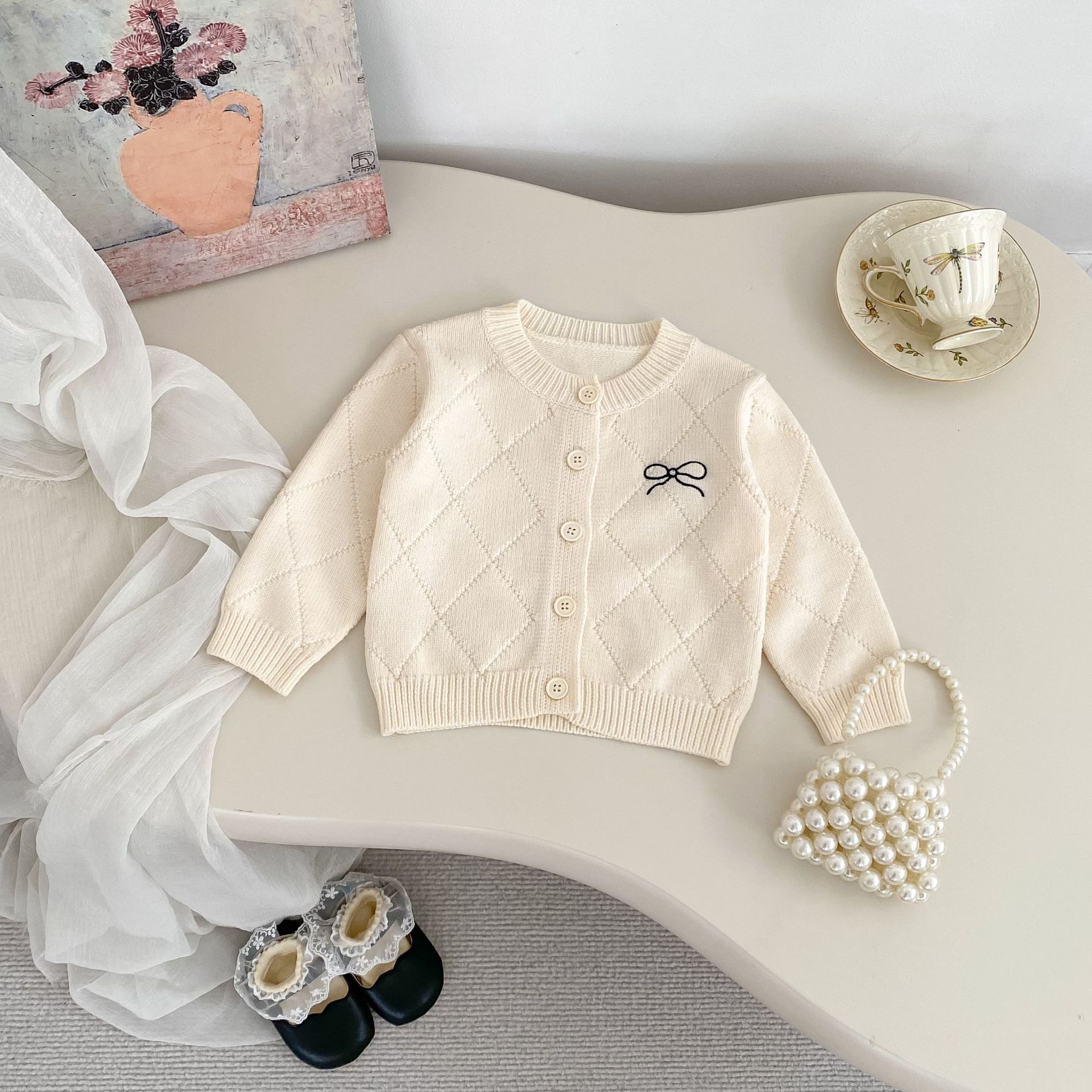 米白菱格紋蝴蝶結外套