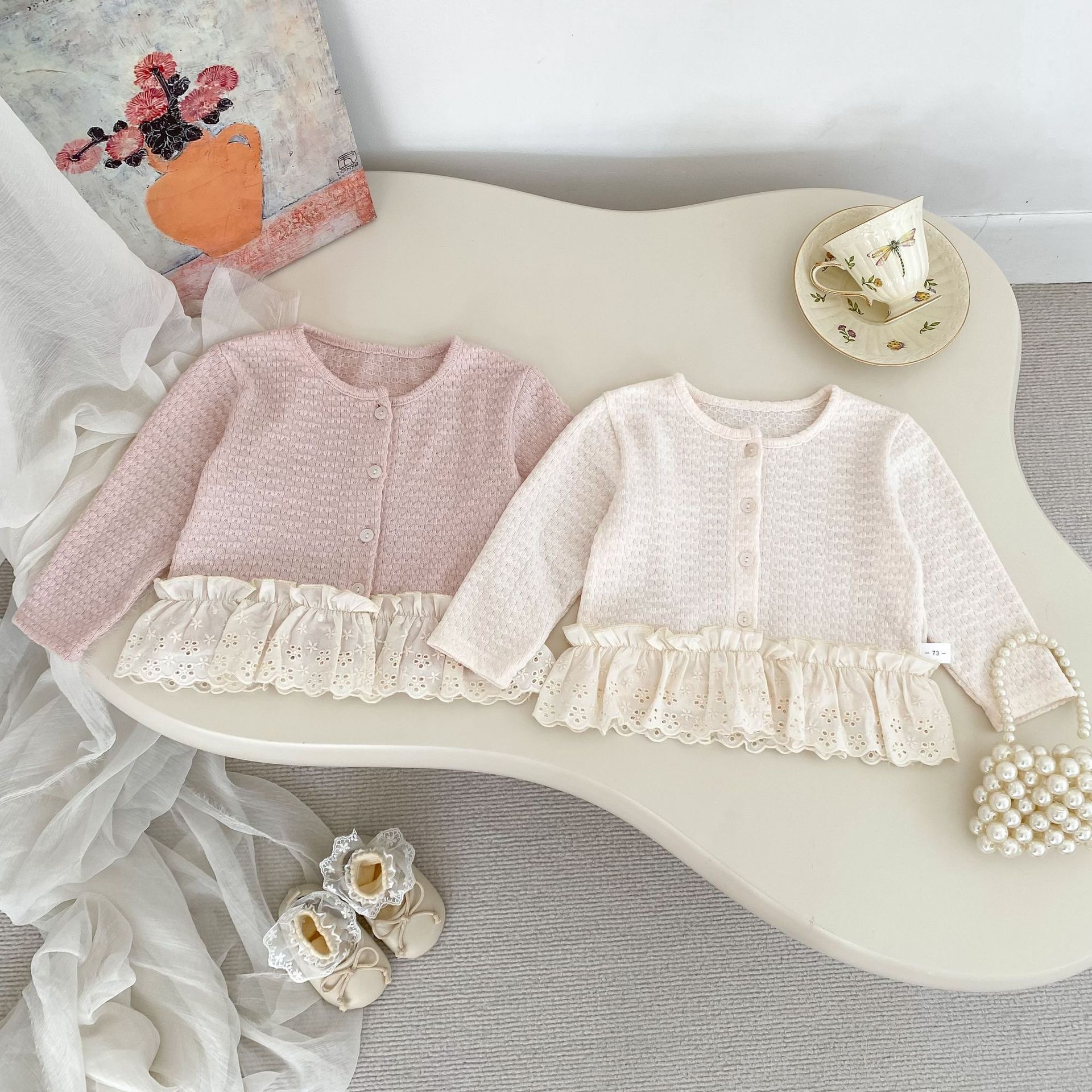 兩色蕾絲拼接外套