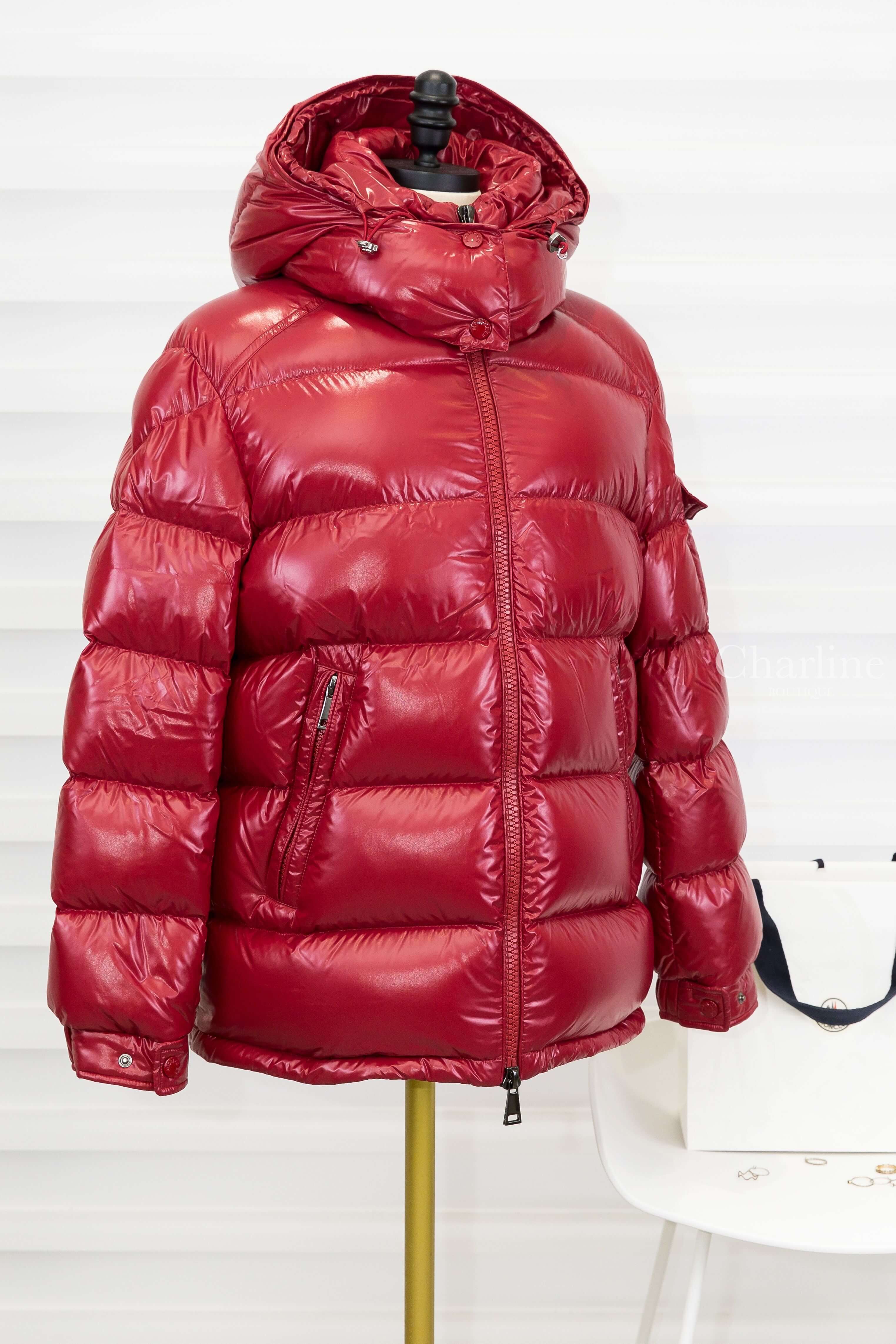Moncler Maire Hooded Short Down Jacket 紅色連帽拉鍊口袋輕羽絨外套-Charline Boutique 精品代購