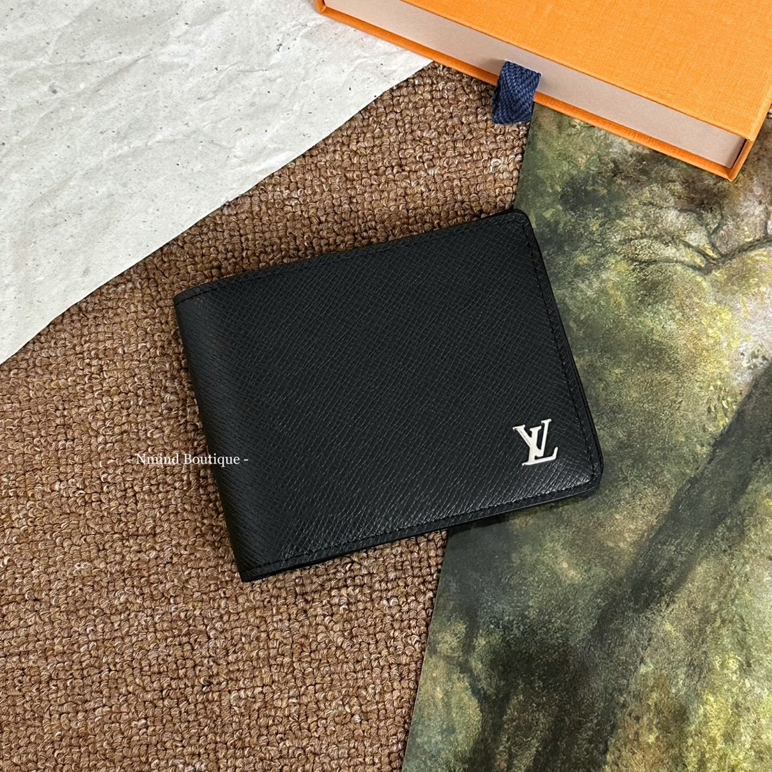 LOUIS VUITTON Multiple Wallet  銀標交叉五卡男夾