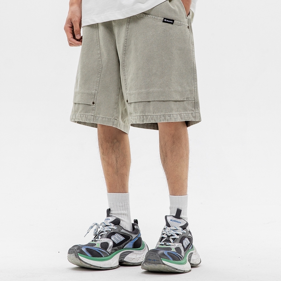 8M10 水洗感做舊大口袋牛仔短褲 兩色