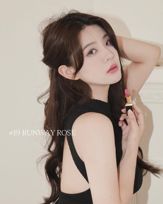 TOM FORD全新設計師唇膏 #19 RUNWAY ROSE 1g 迷你唇膏