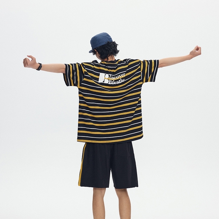 8M13 復古感撞色條紋短棉TEE 兩色