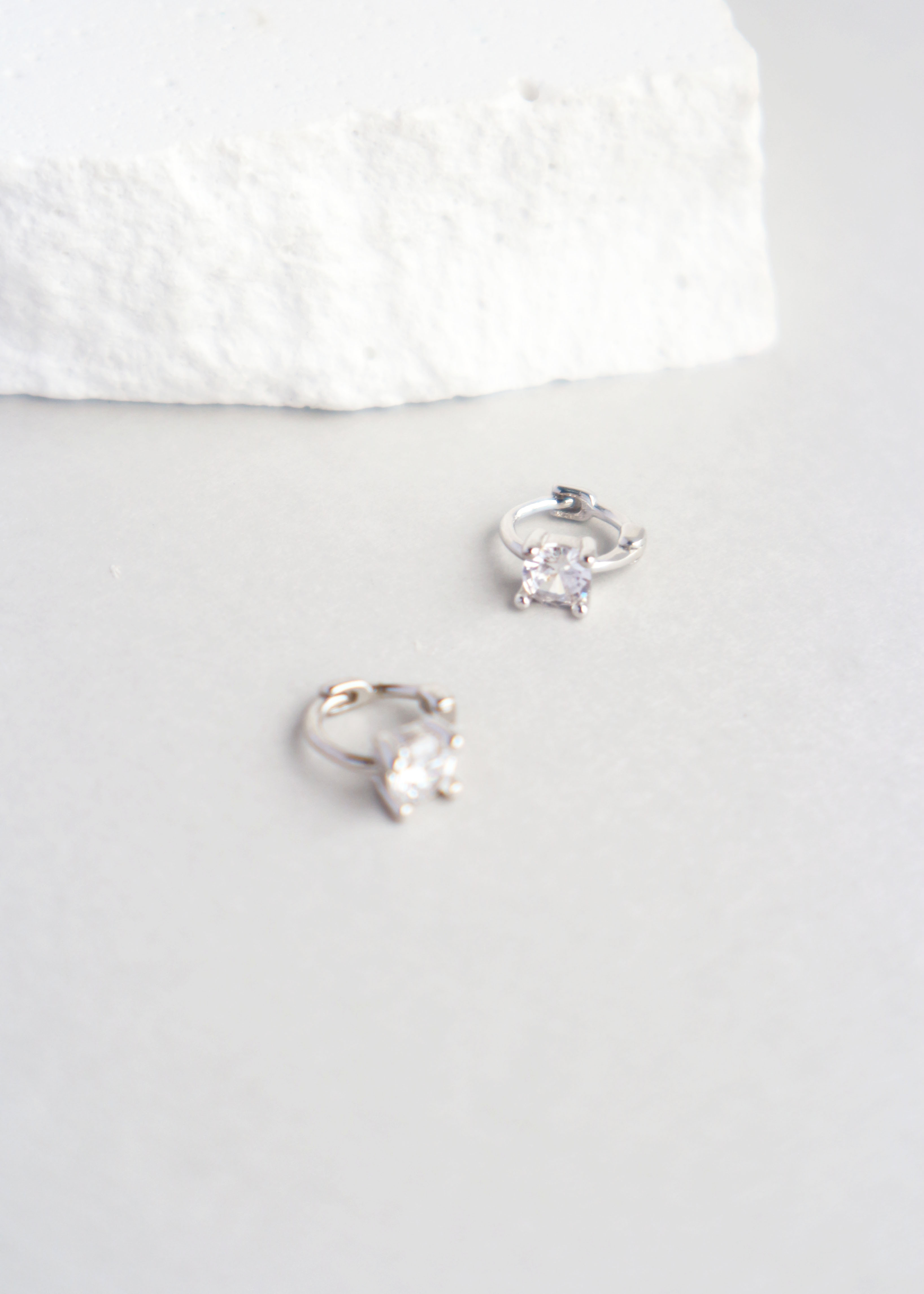 方鑽純銀小耳圈