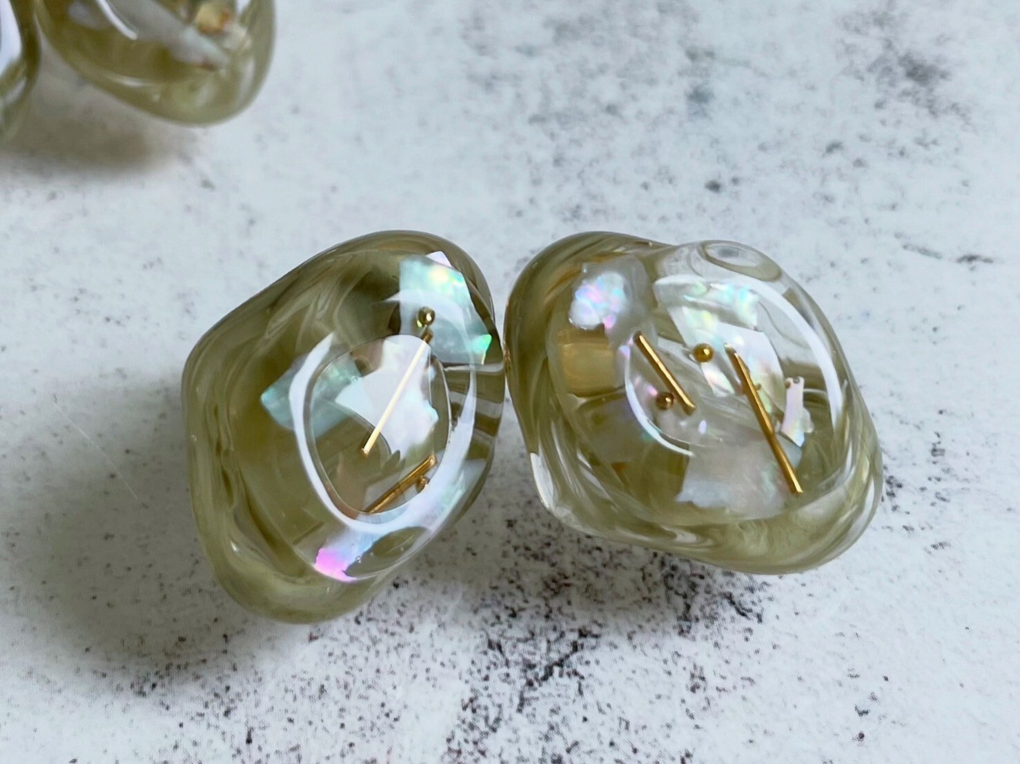 [marumo] pukkuri/khaki | 耳針 | NO.10