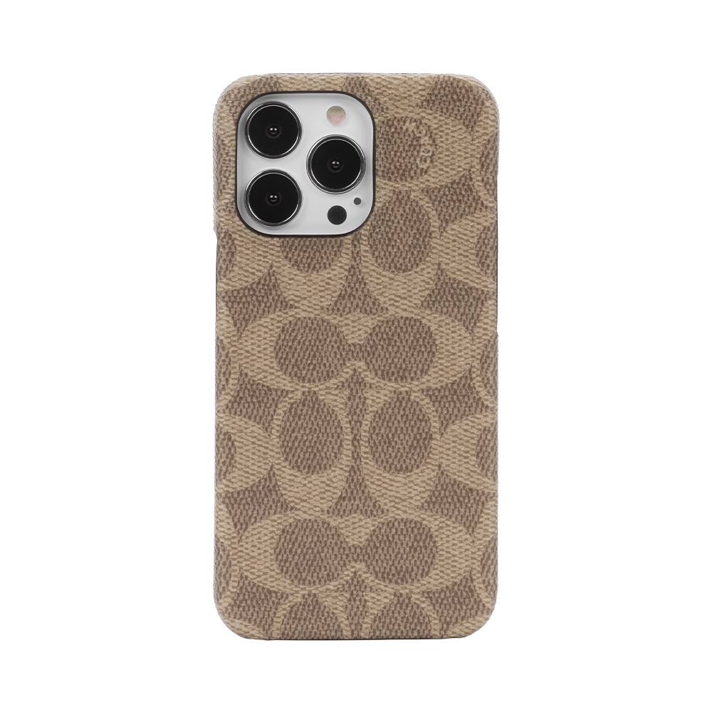 【COACH】iPhone 14 Plus 精品手機殼 卡其色經典大C i13 6.1雙鏡頭共用