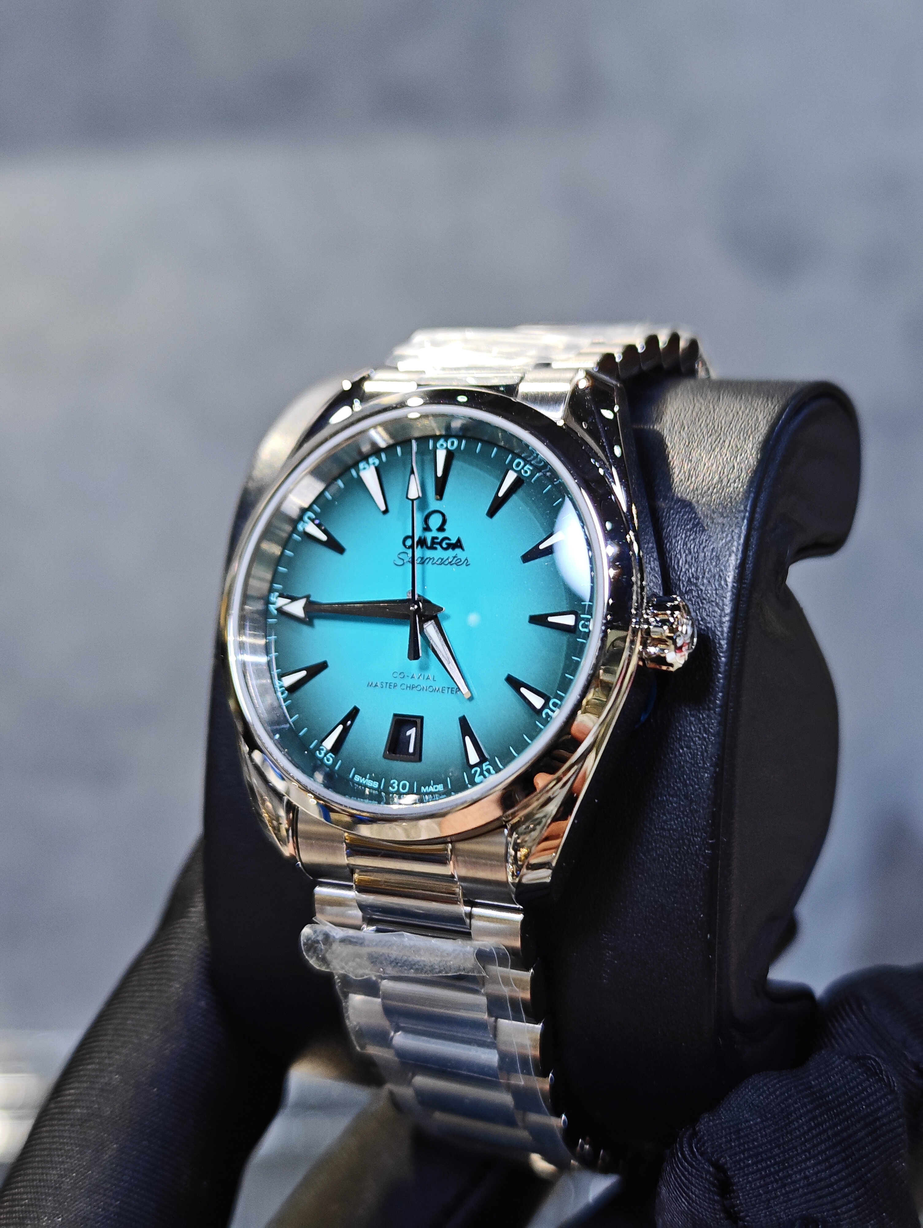 BRAND NEW OMEGA 220.10.38.20.03.005 22010382003005 TURQUOISE DIAL AQUA TERRA 150M CO‑AXIAL MASTER CHRONOMETER 38 MM