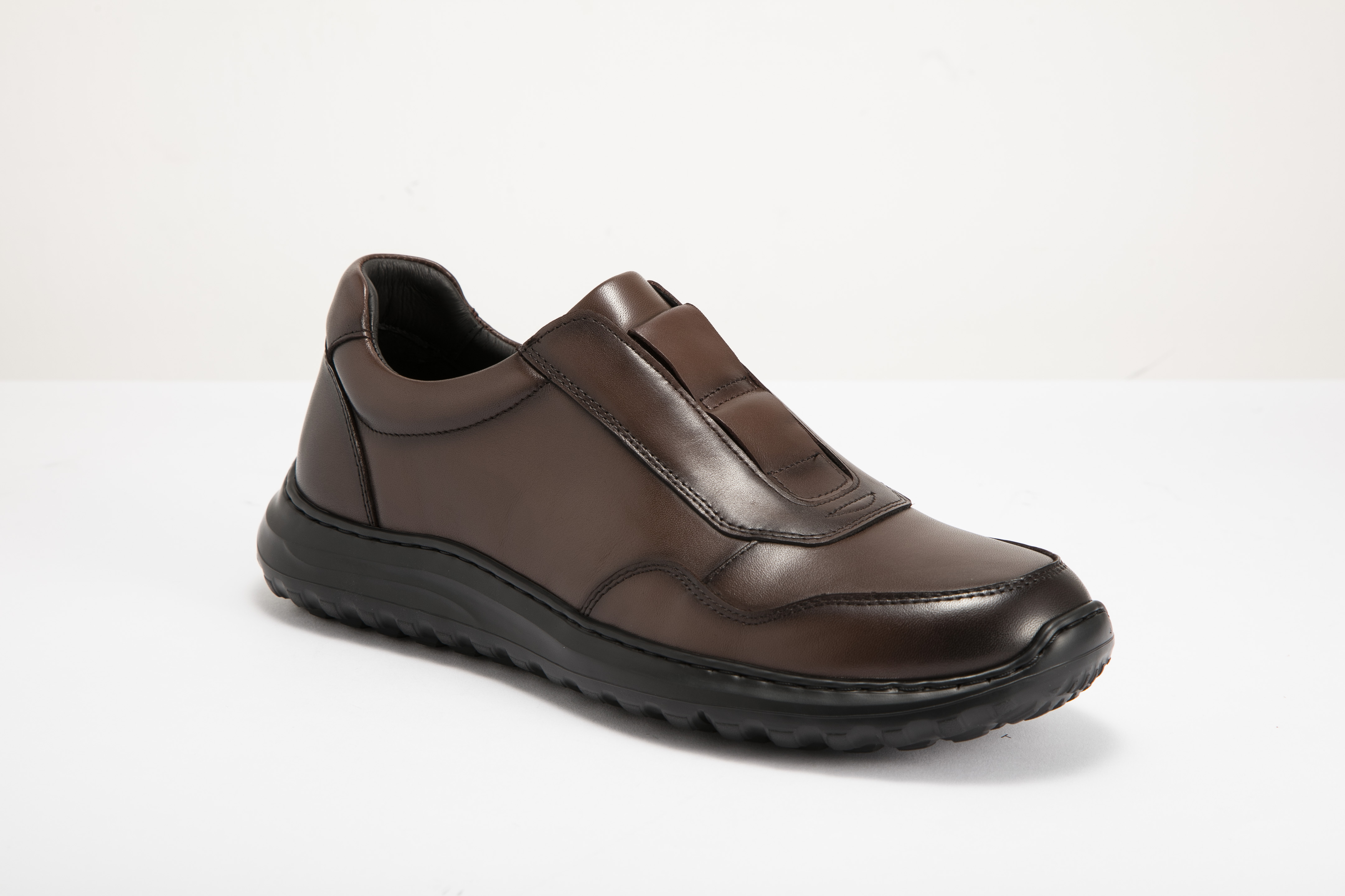 MARIO DORIA - 男裝休閒懶人運動皮鞋 MD-MSNK-2019-CFE