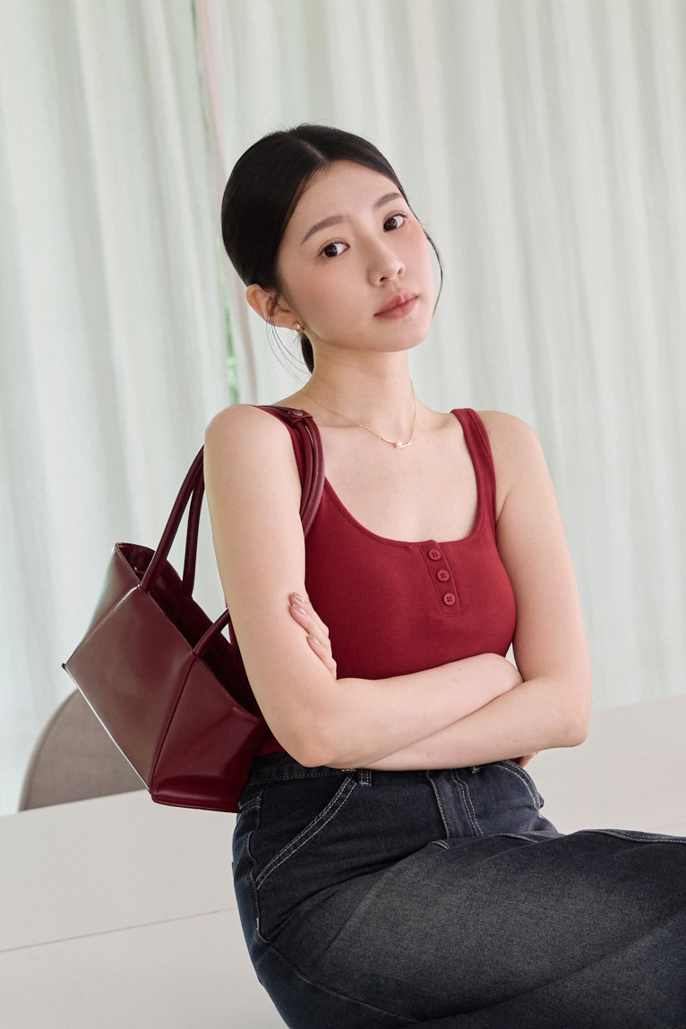 Gmade/U領排釦遮副乳鎖骨背心Bratop-顯白紅