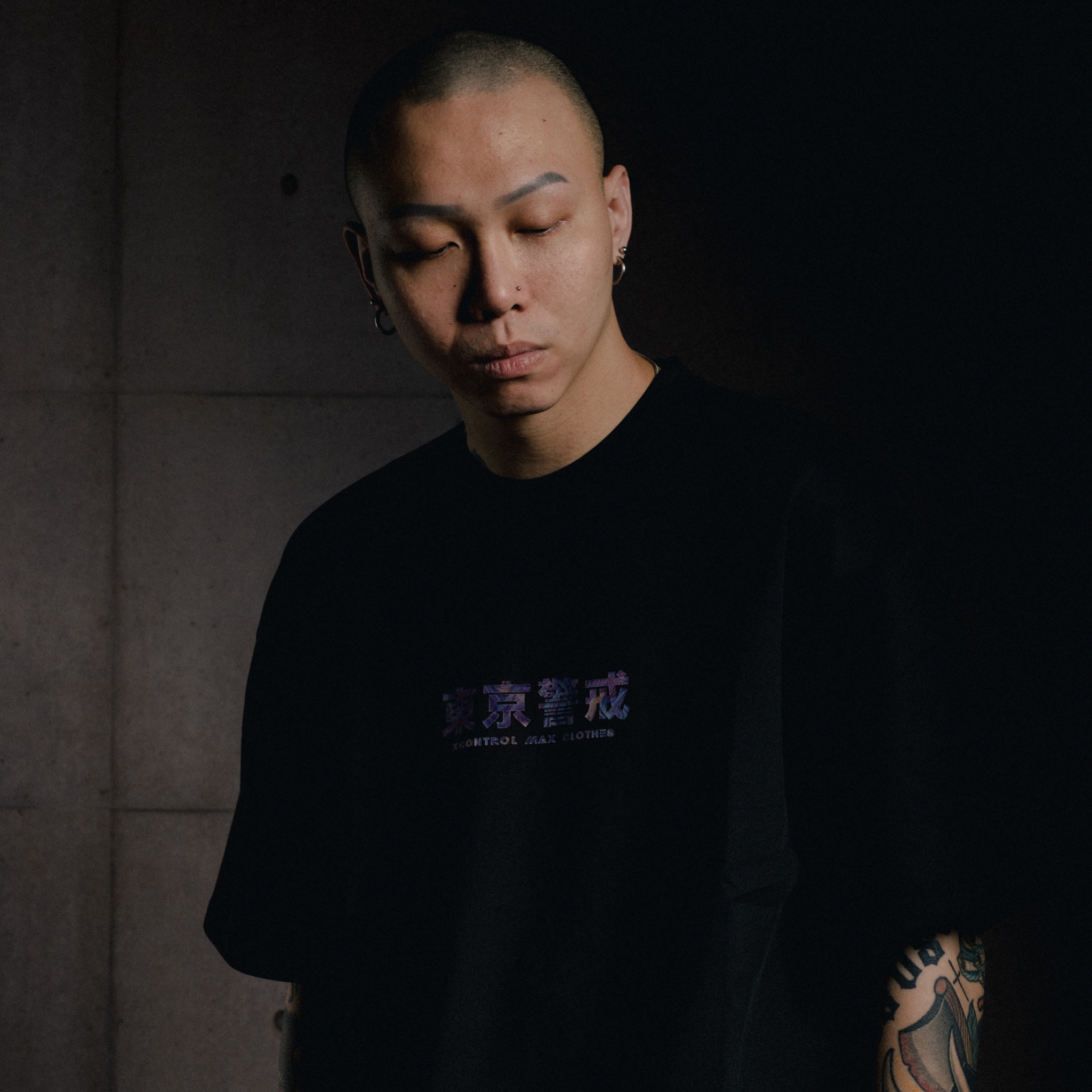 XCTRL 東京警戒光柵寬版短T-紫