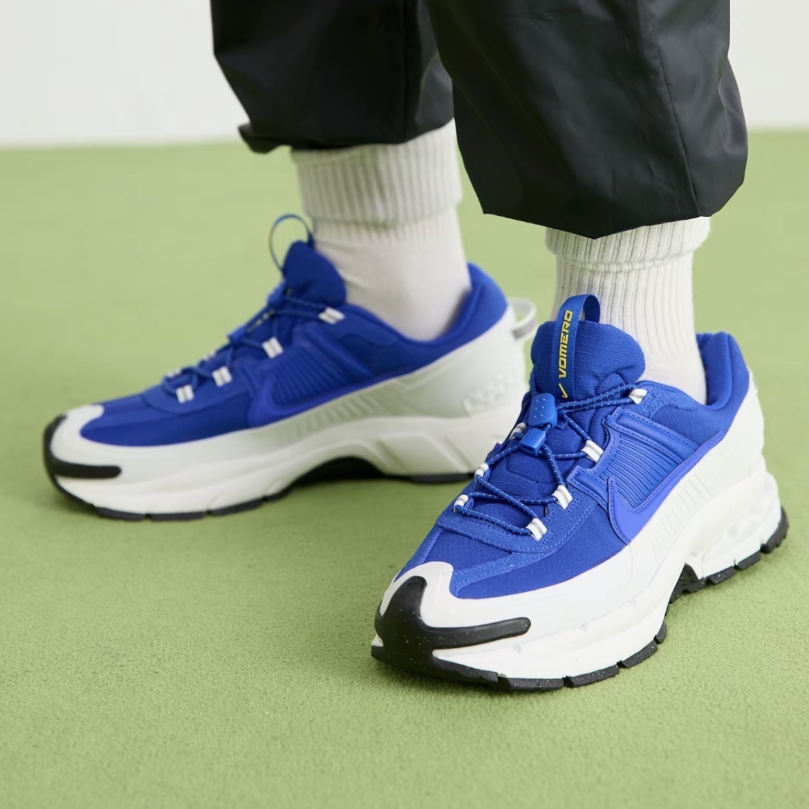 NIKE ZOOM VOMERO ROAM 白藍 防潑水 異材質 男鞋 運動鞋 FV2295-400