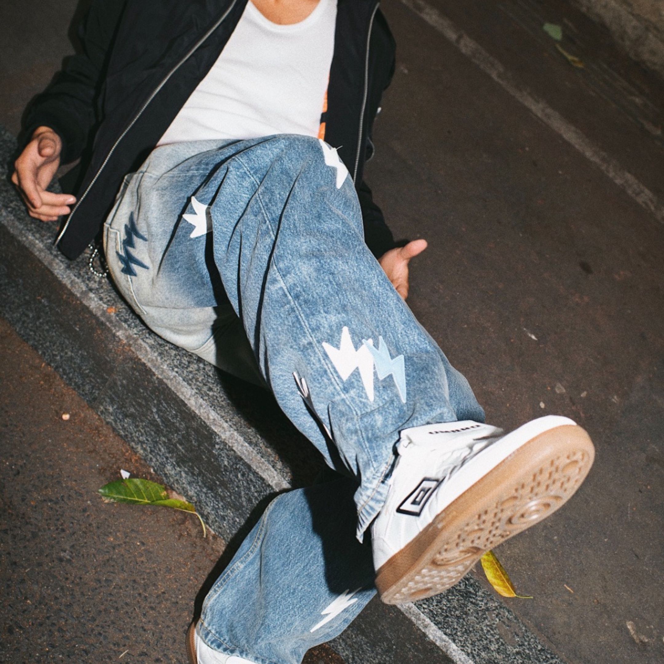 NICEDAY 代購 Amexnocap 拉鏈 漸層 閃電 牛仔褲 貼布 高盎司 水洗 男女同款 A11