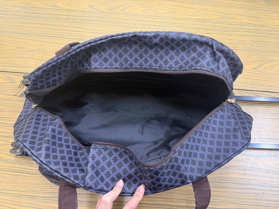 士林總會｜時尚購物拉車