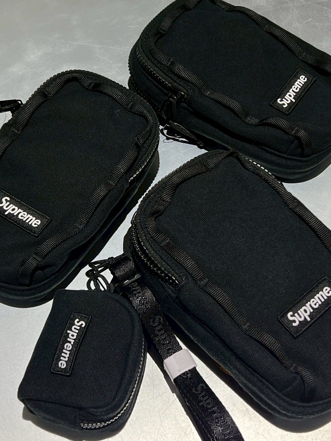 SUPREME CAMERA BAG + Mini Pouch 相機包 耳機包