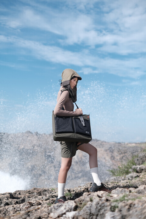 SKINARMA Jager 多分隔式防水防撕裂尼龍側孭袋