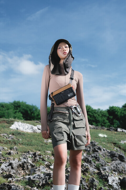 SKINARMA Clutch Jager 防水防撕裂尼龍斜背包