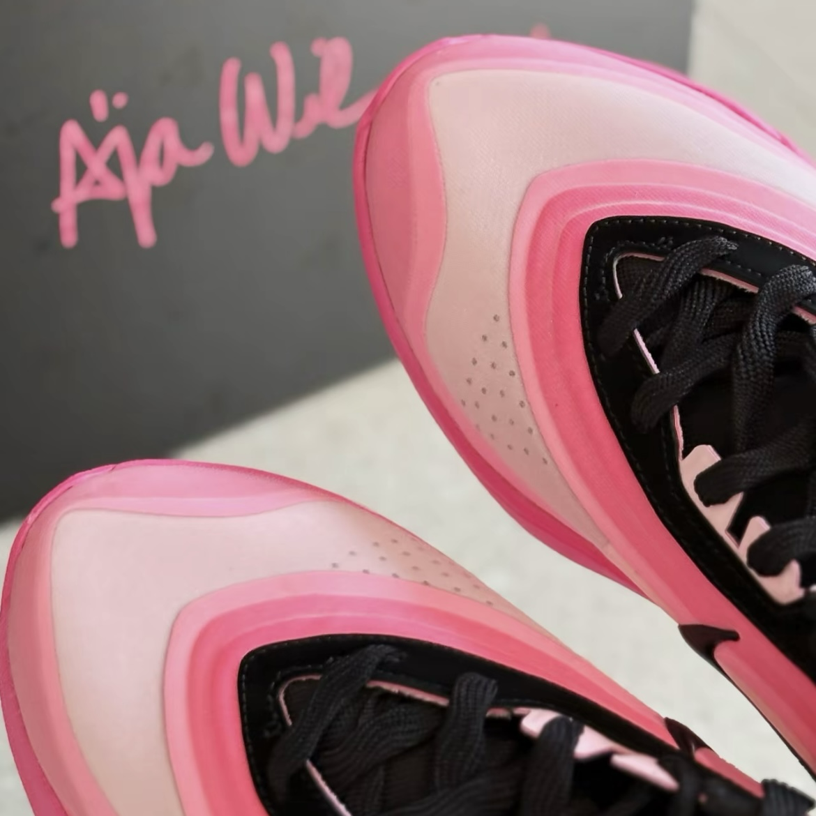 Nike A'ja Wilson A'One Leo Lights 黑粉 桃粉 透氣 緩震 實戰籃球鞋