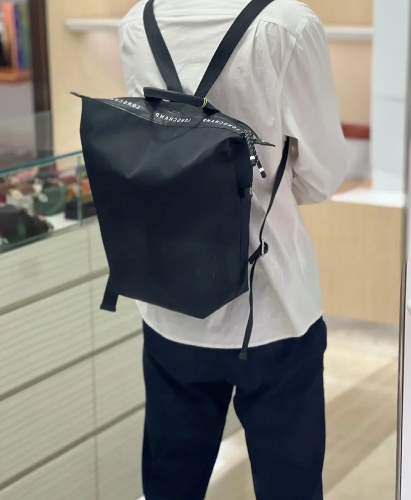 Longchamp 尼龍 Logo 背包