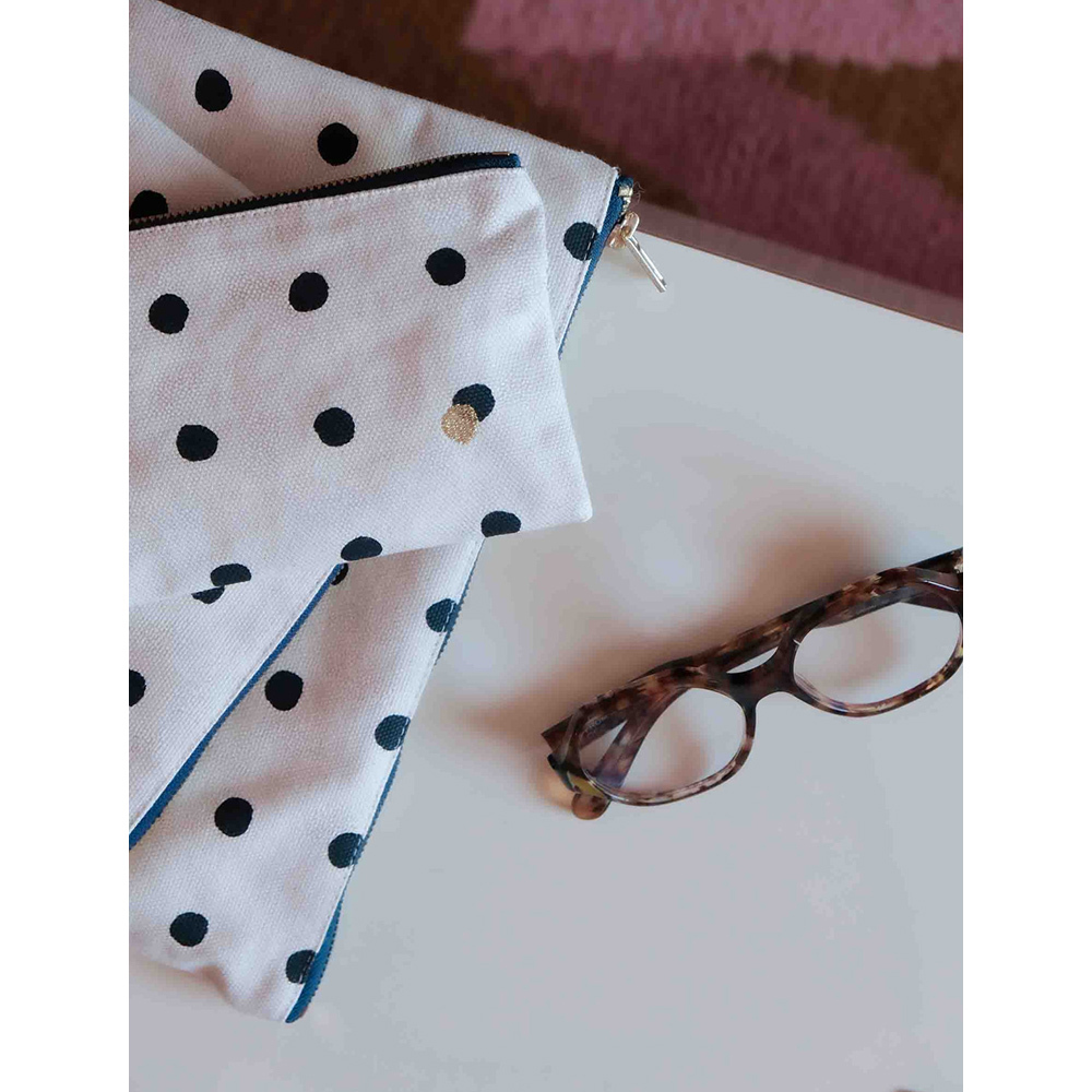 法國La cerise sur le gâteau 有機棉防水分類收納袋-黑點點(中)