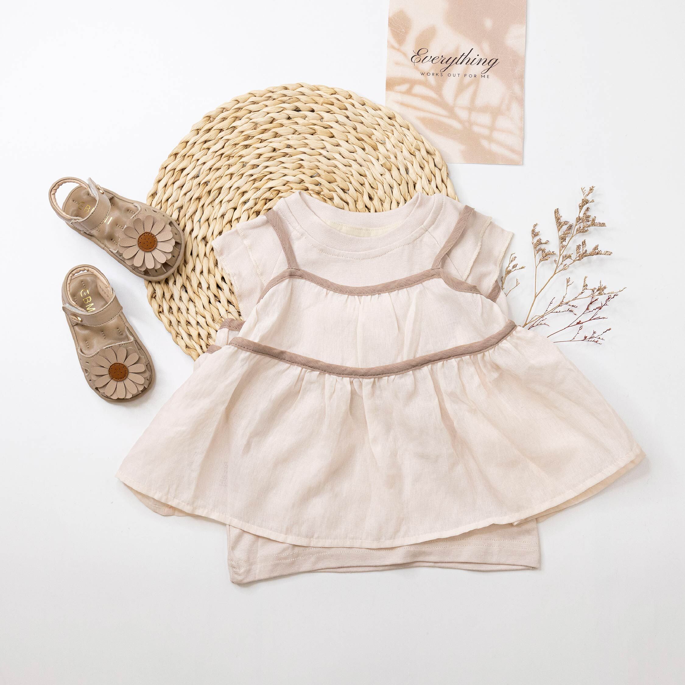 簡約層次設計上衣兩件式套裝 (H50471)