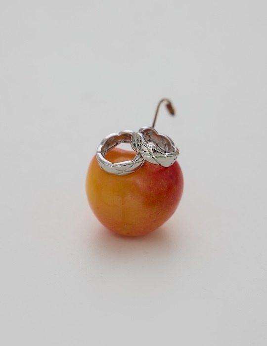 經典菱格 。針式耳環(銀)