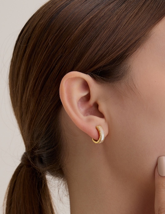 奢華光澤貝片。夾式耳環(金)