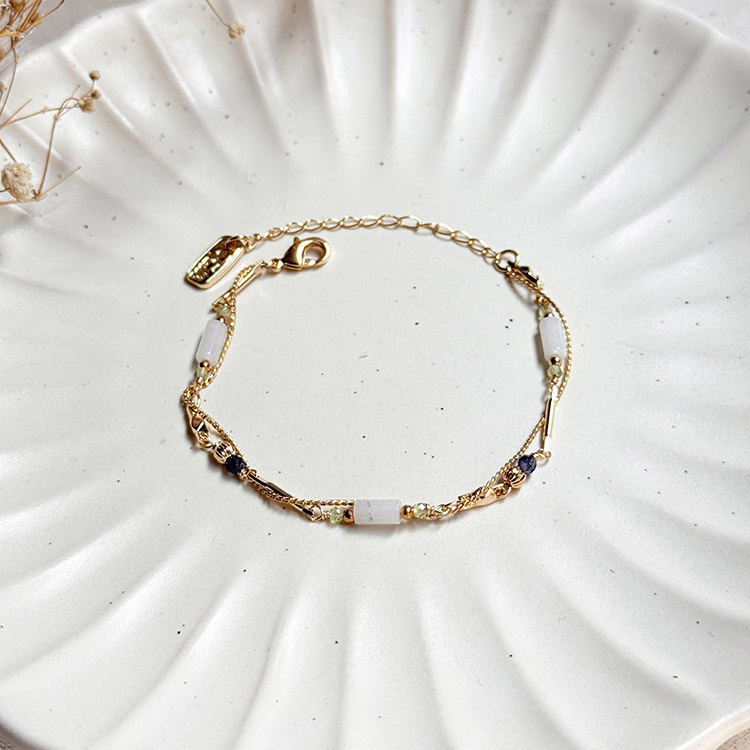 生日花 • 伍月玖 • 玉竹 – 白玉堇青石 – 手鍊