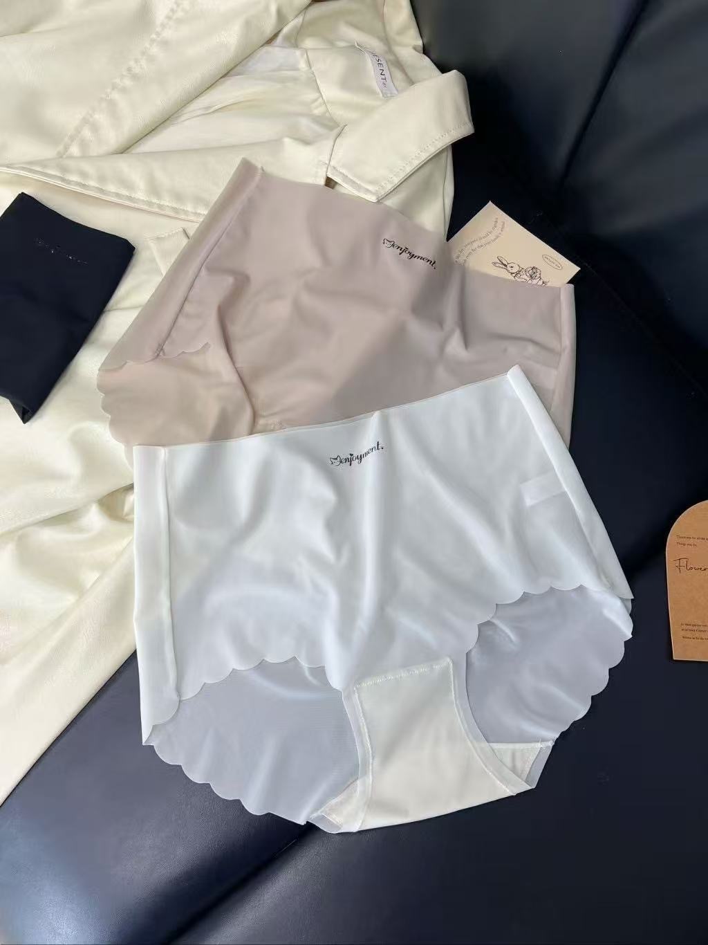 🥰PM_K6608  ▶️貓咪印花 無痕 3D臀型 不夾PP 中高腰包臀內褲 👉Free Size 可以穿到XL👈