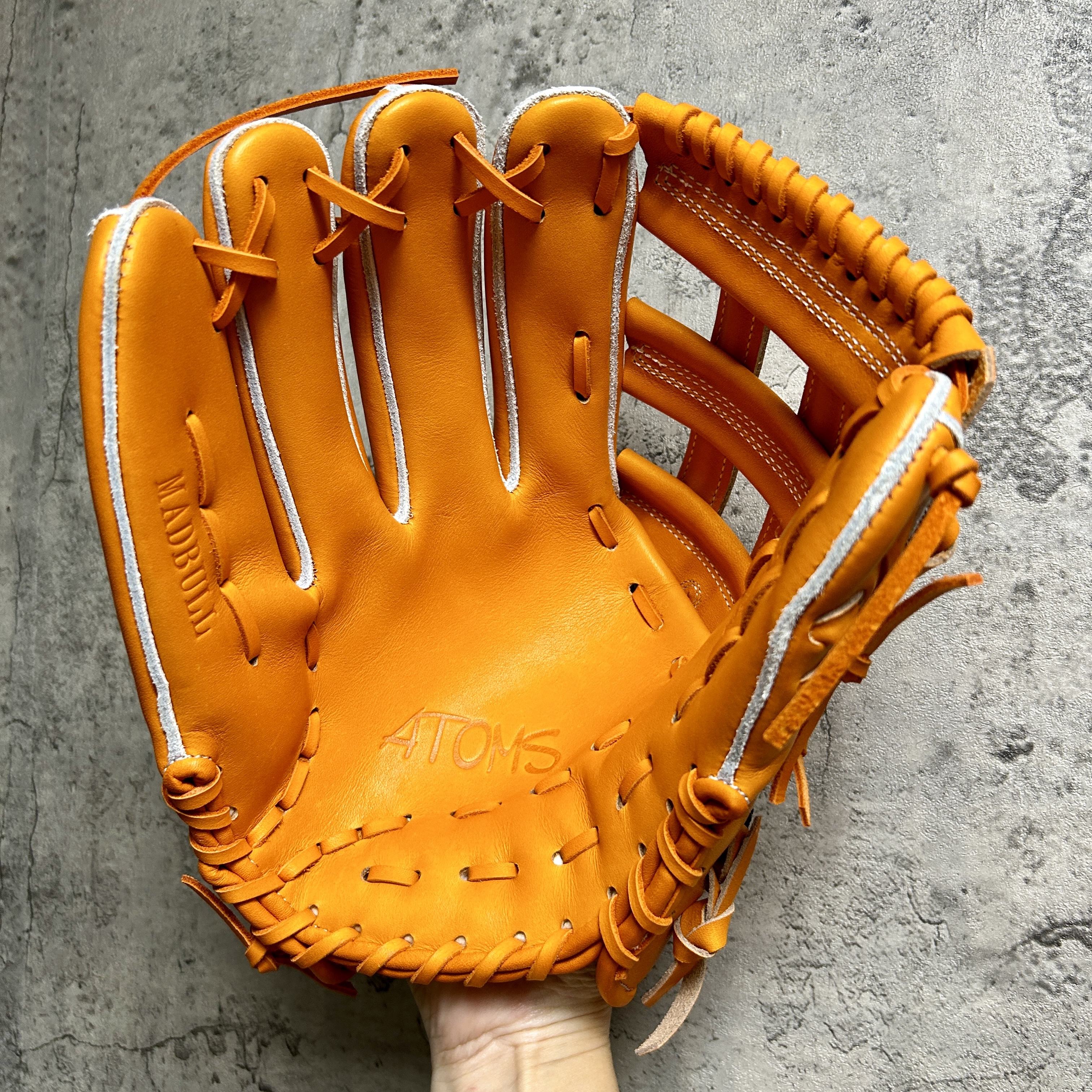 ATOMS 店舗別注 瘋牛限定 NEW-wrist 硬式 外野 801 W-23 双十WEB 左投 M2504-207