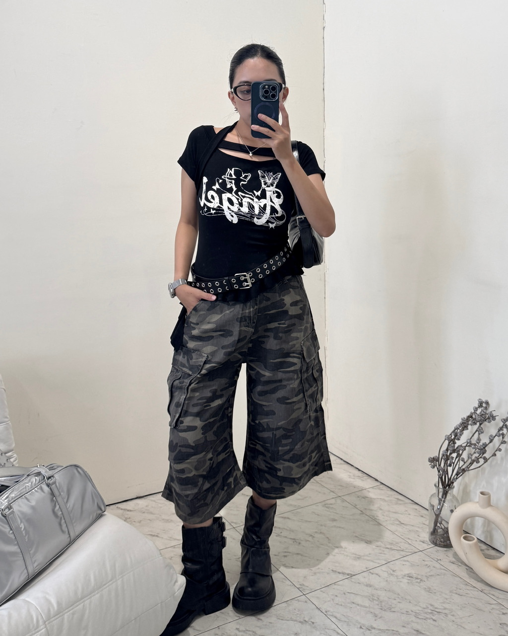 爆賣款迷彩七分寬褲-8091