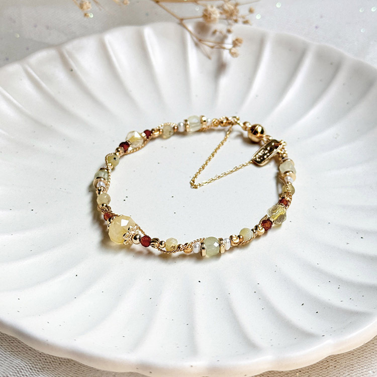 生日花 • 拾月拾參 • 秋菊 – 黃水晶 – 手鍊