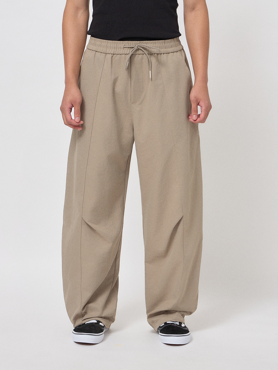 彎刀打摺鬆緊長褲