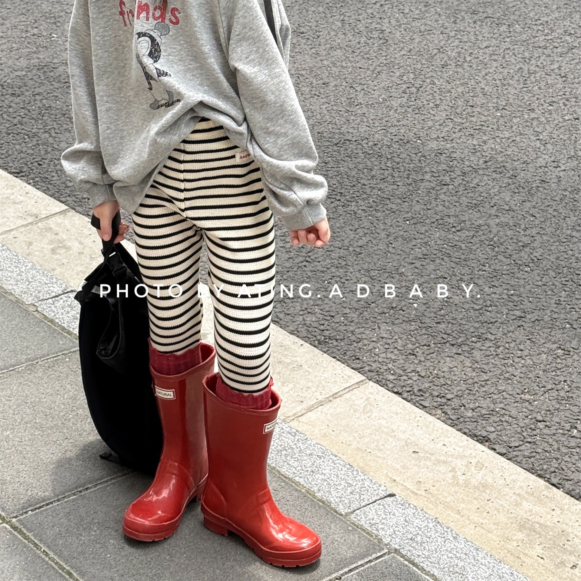 包色撞色條紋內搭褲