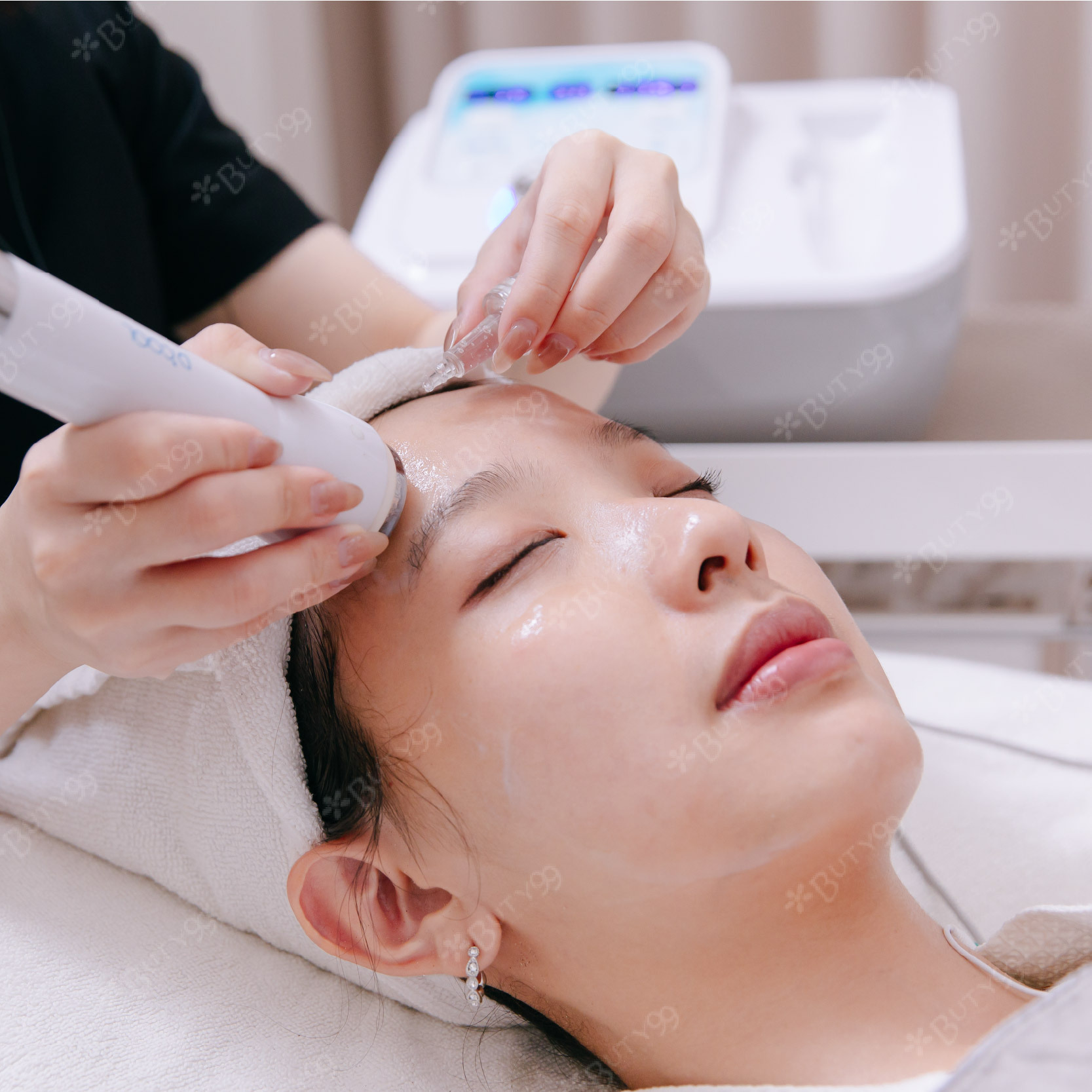 《北中南》男女適用!微光水嫩肌*清新潤澤美肌課程,$550元