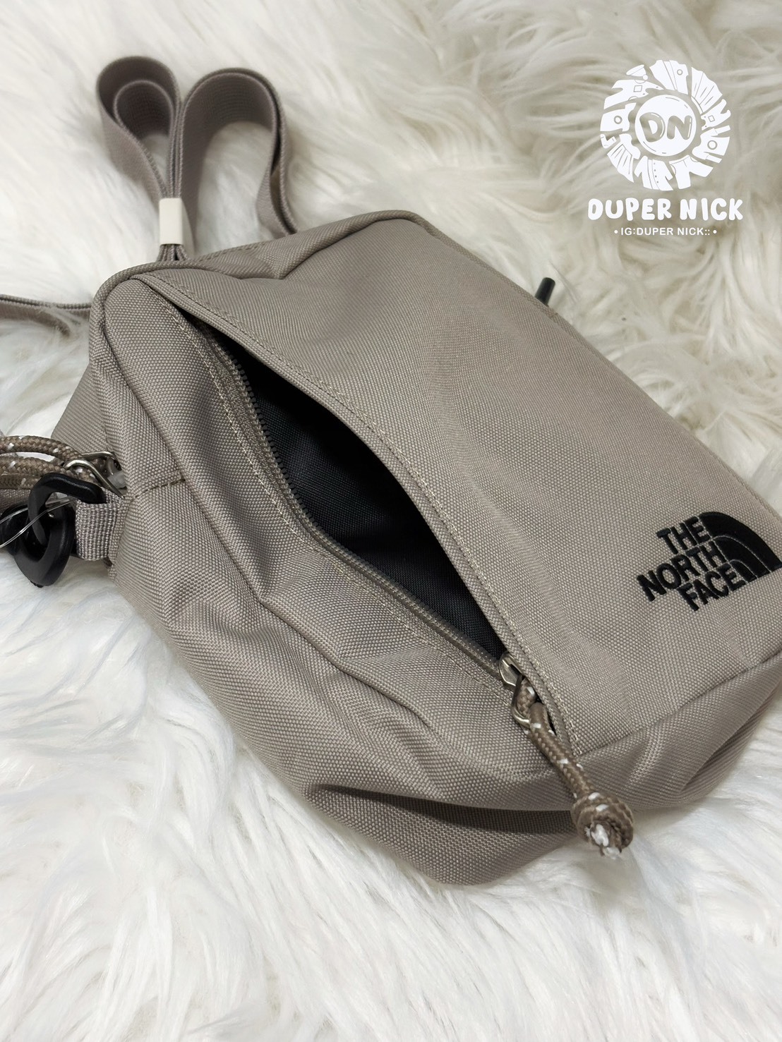 THE NORTH FACE SUPER CROSS BAG 刺繡LOGO - 小包 沙色