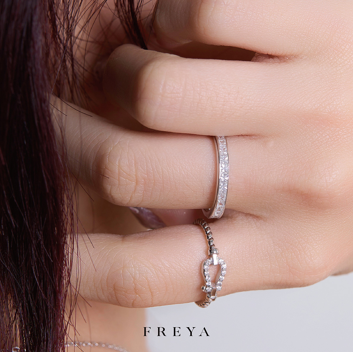 FREYA 方鑽單圈戒指