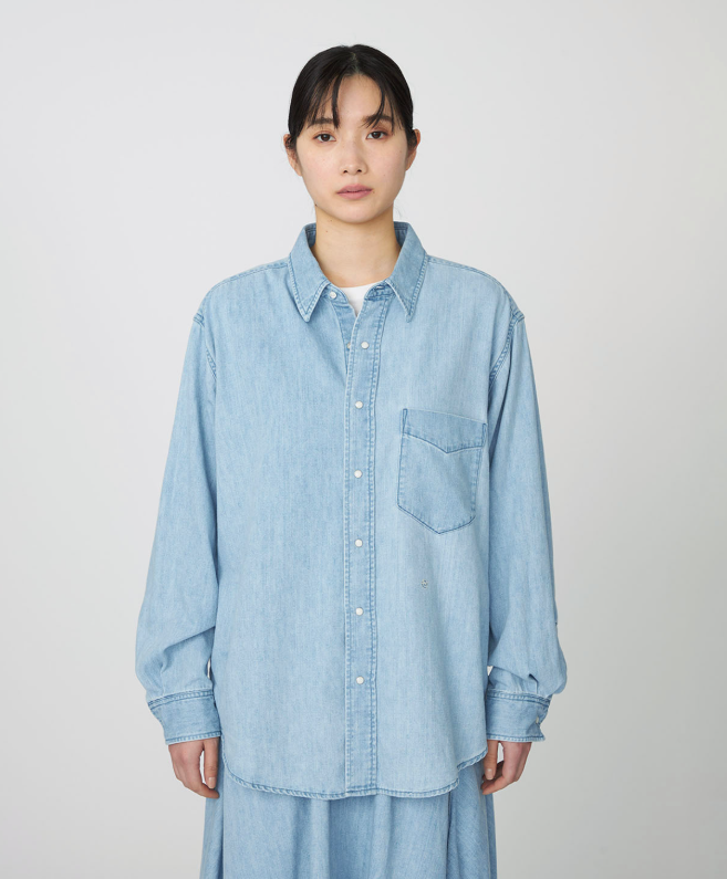 Nanamica / 標準領淺色牛仔長袖襯衫 / S25SG087 /  AUG25