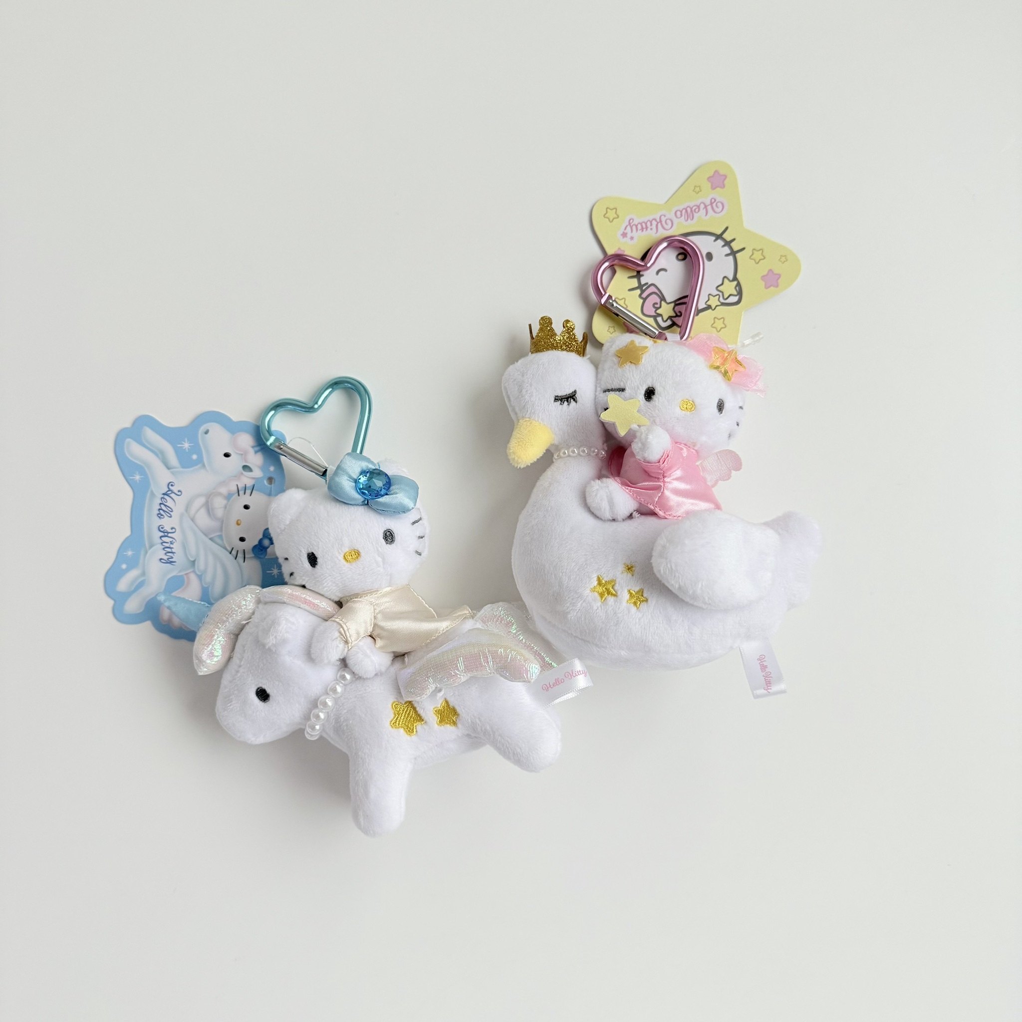 現貨┃日本 sanrio 三麗鷗 FANTASY HELLO KITTY 天鵝 獨角獸 愛心扣 吊飾 鑰匙圈