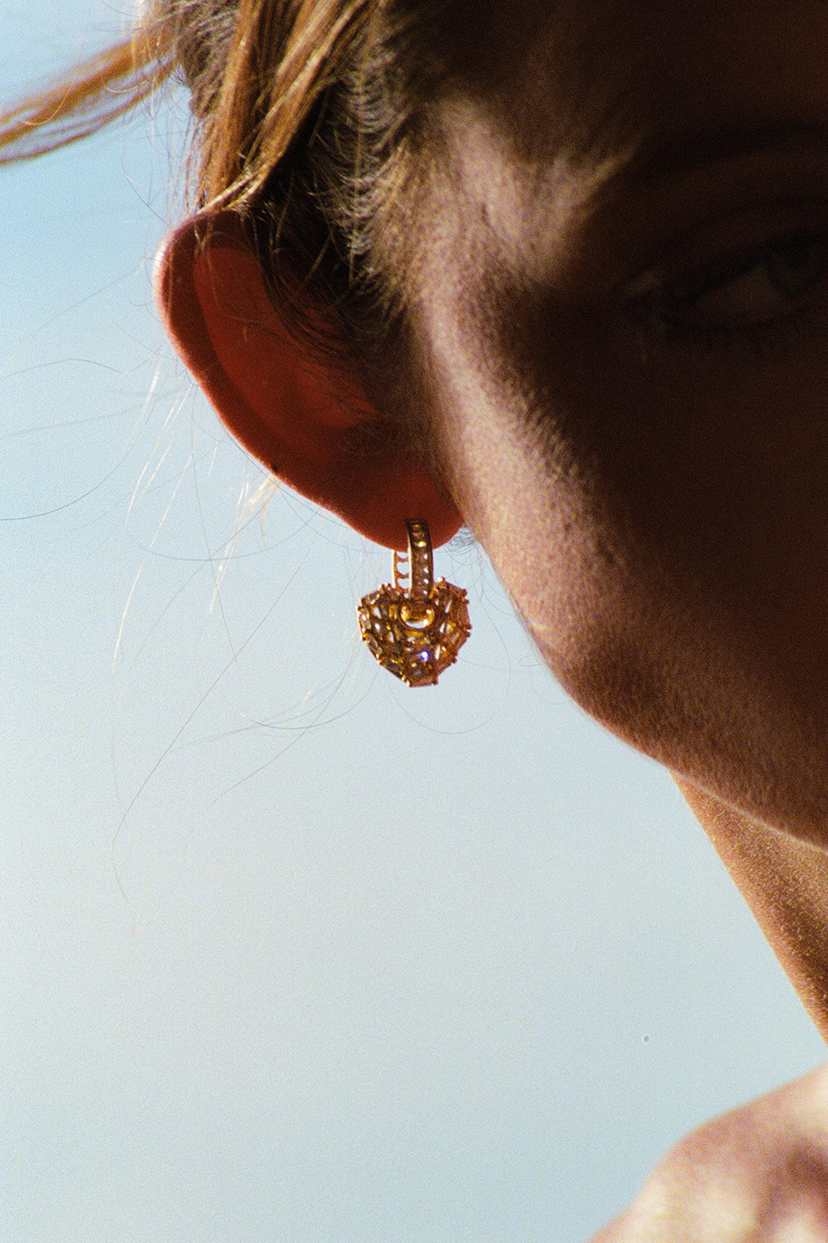 Crystal Haze｜PUZZLE HEART 立體拼接心形耳環