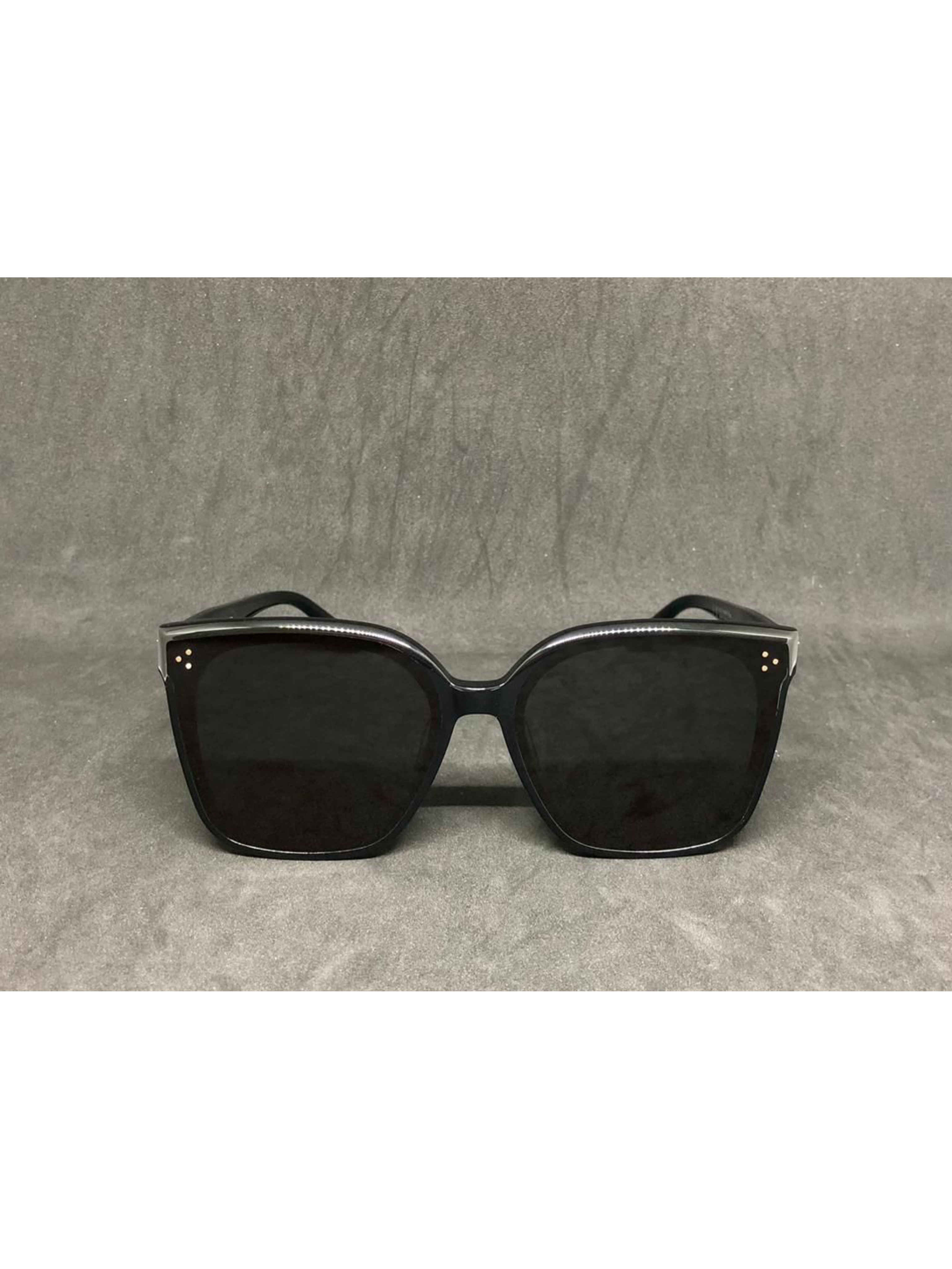 Gentle Monster New Her