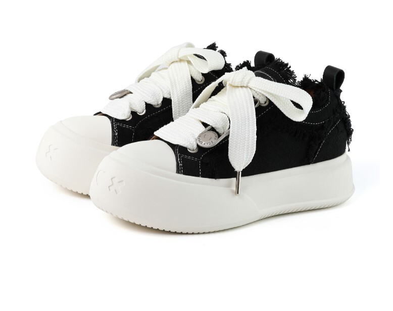 【現貨出清】SOAP OPERA 厚底黑帆布滑板鞋🖤 防滑耐磨 低筒休閒鞋 男女同款 Aug25