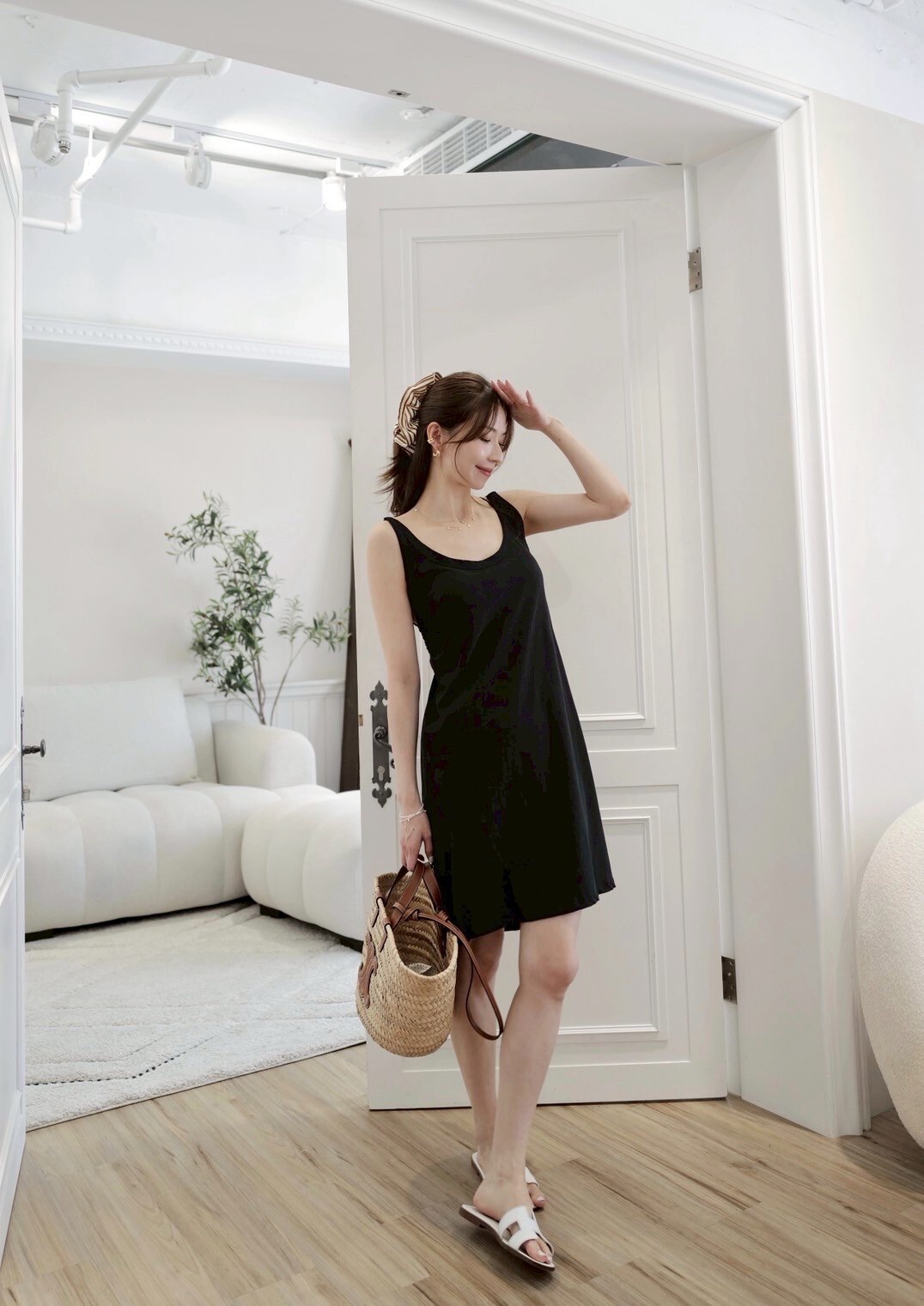 (現貨) 美背抓皺連身短洋 GI18