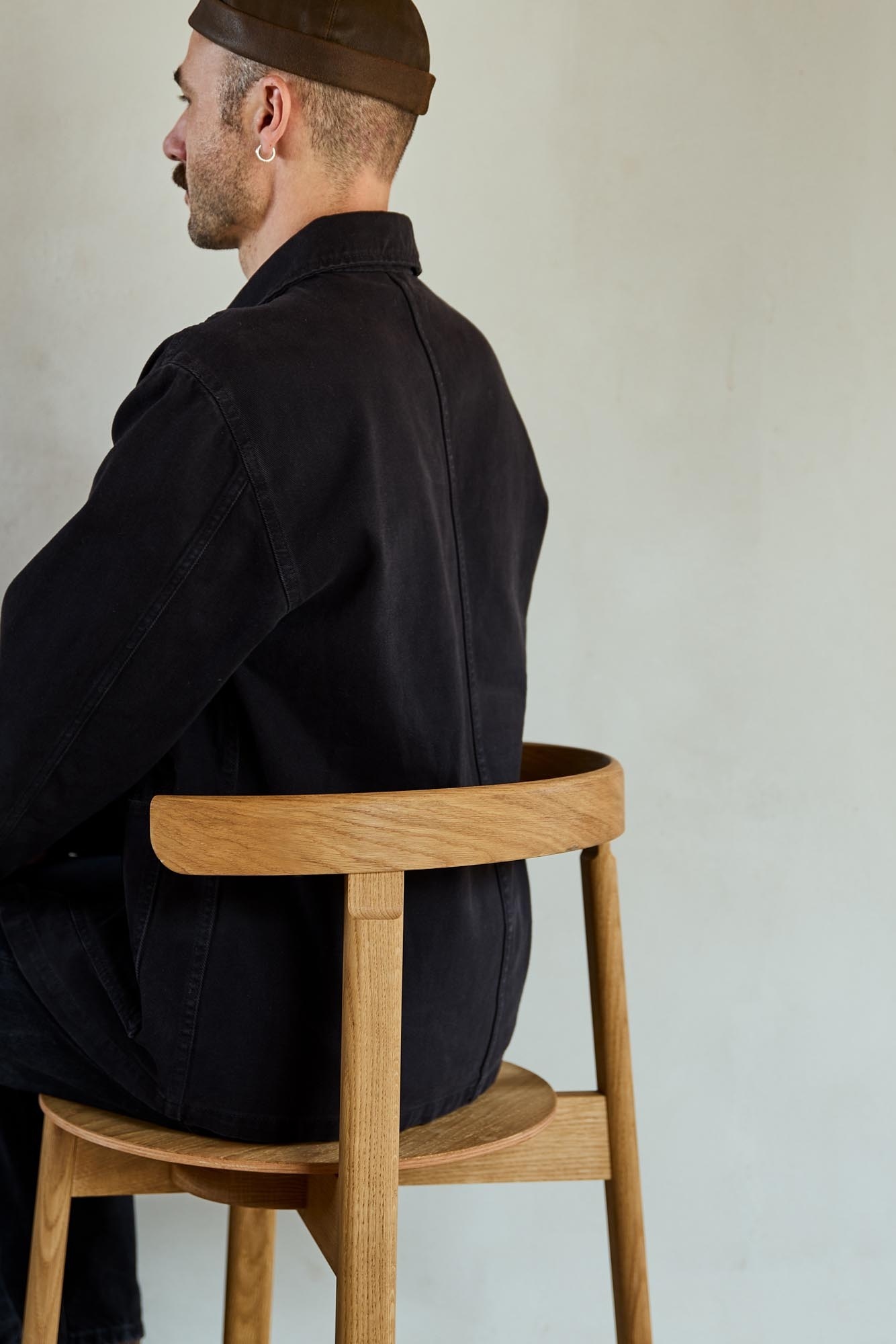 (預購) 彎月 / 單椅 by Form & Refine