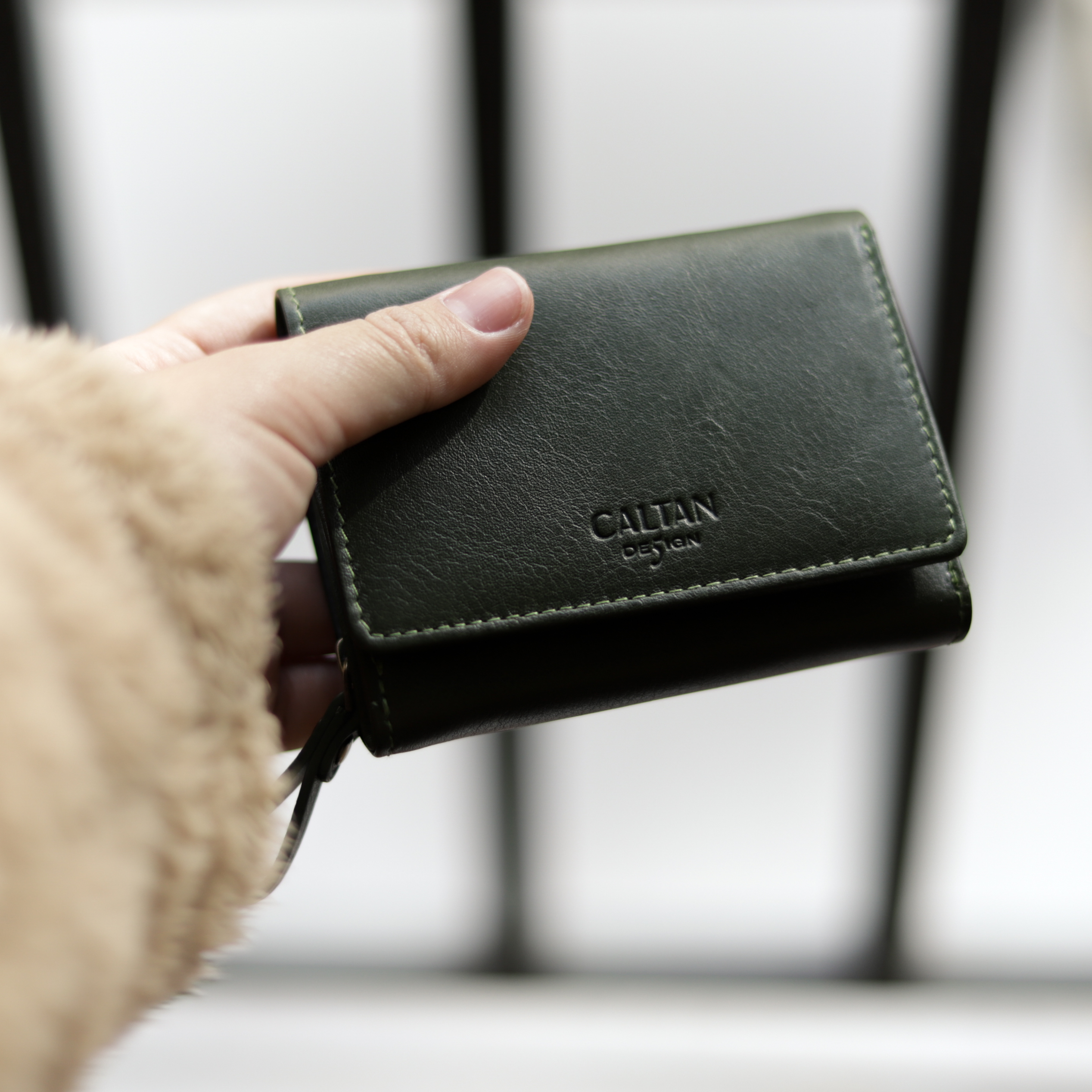 『新品上市』老爺有喜 極致輕巧收納零錢短夾(075021cd)