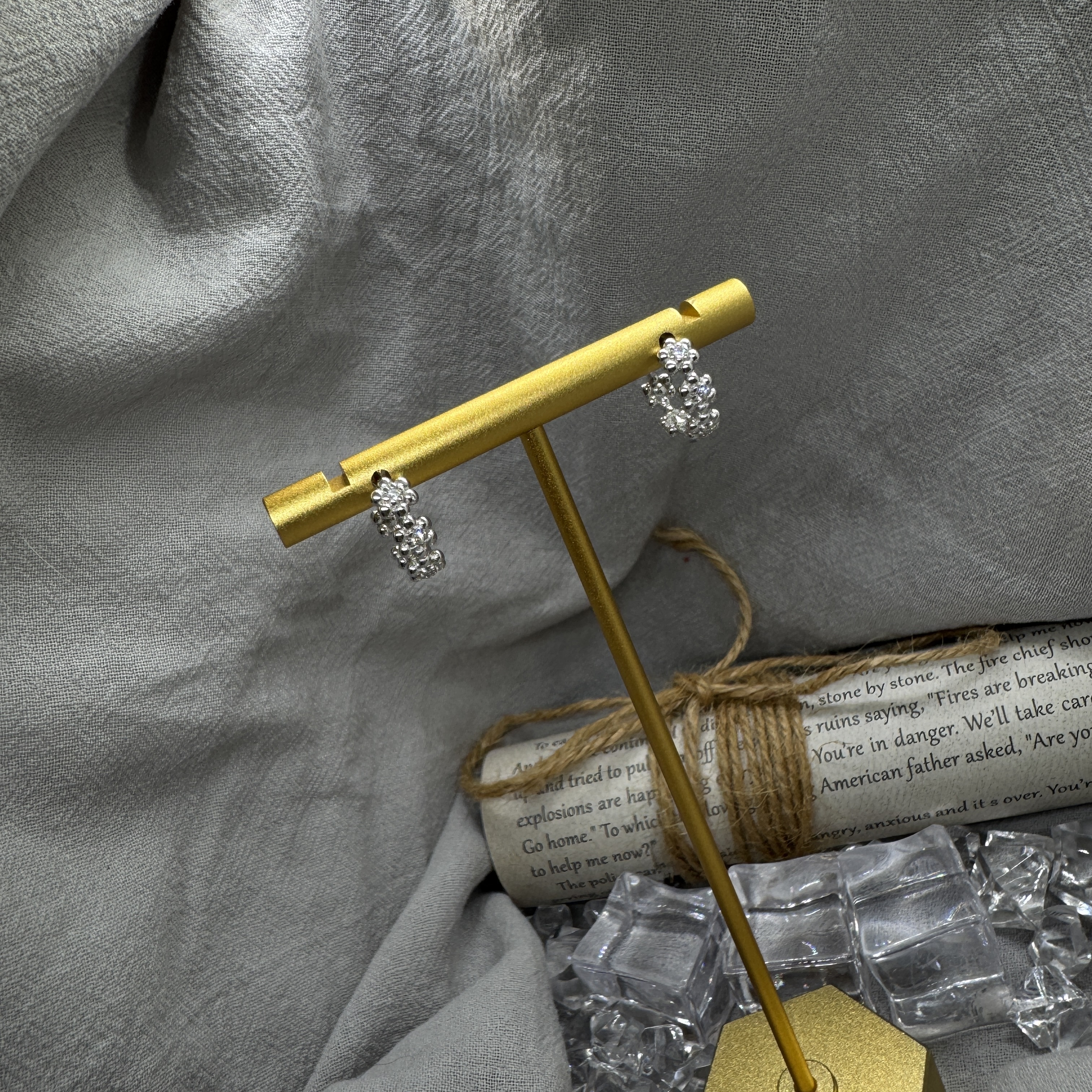 雪粒花圈 - 純銀耳環