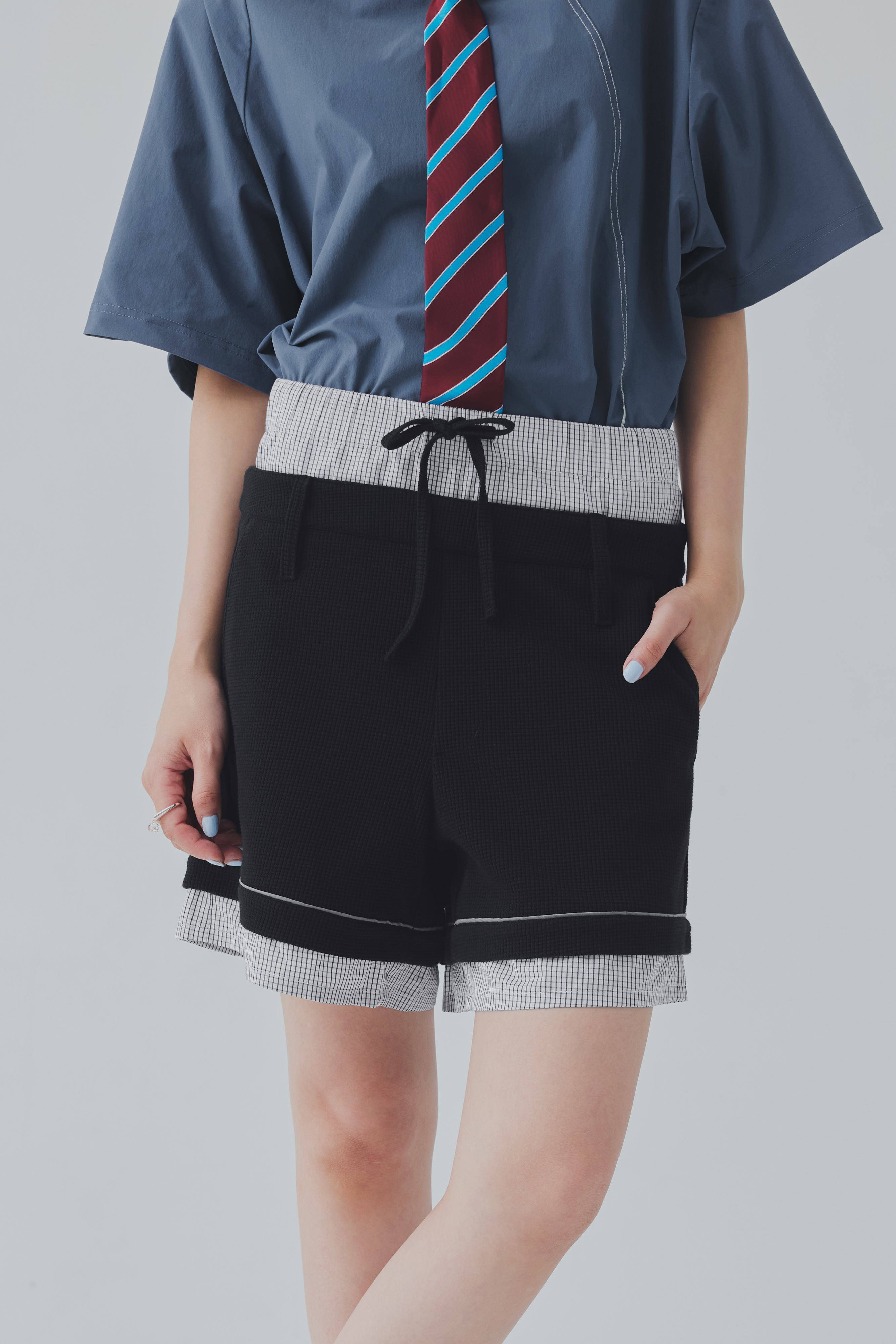 Double Layered Waffle Shorts｜Black