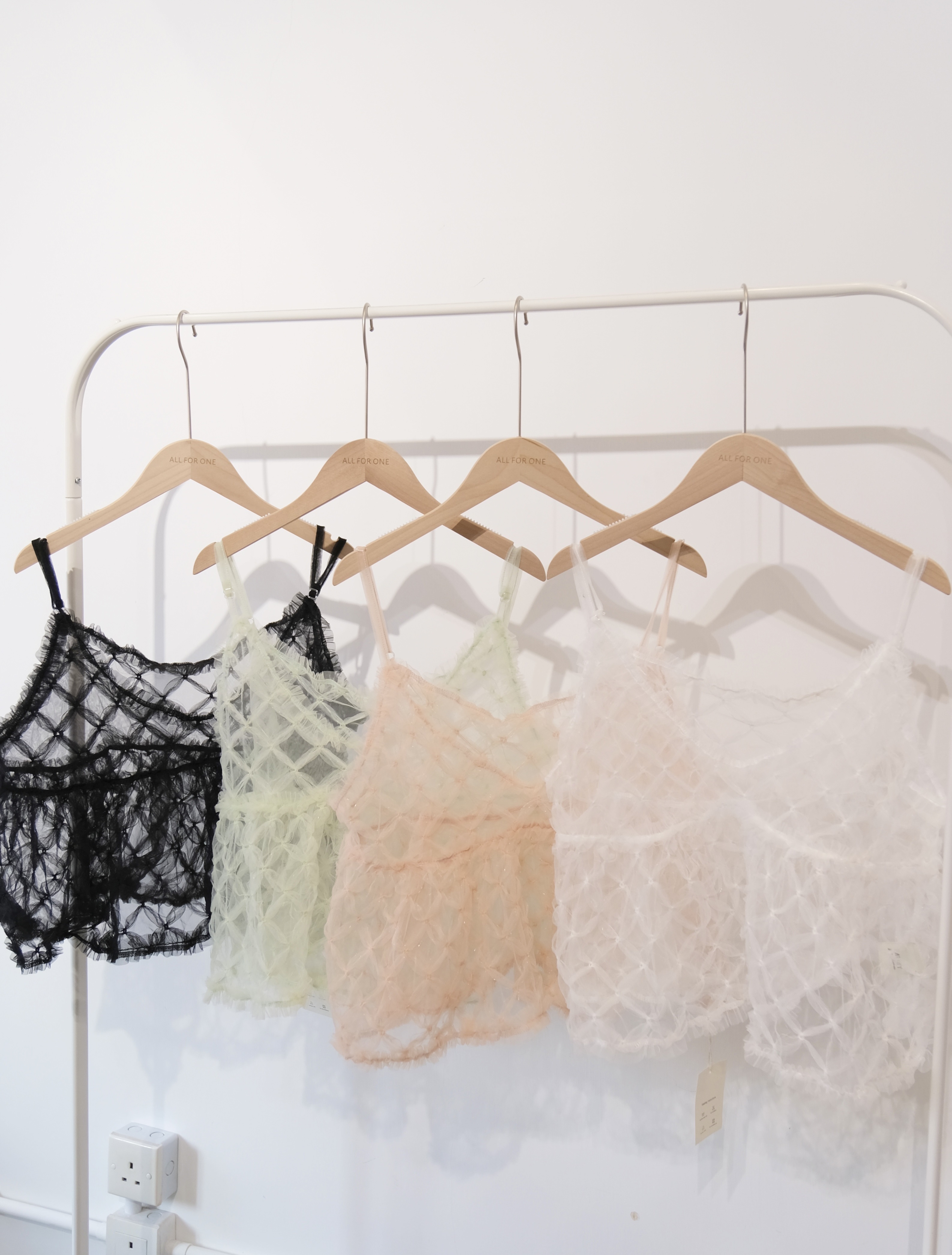 前後著菱格短外搭